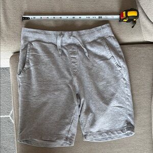 Uniqlo Gray Athletic Shorts. Waist 27-30